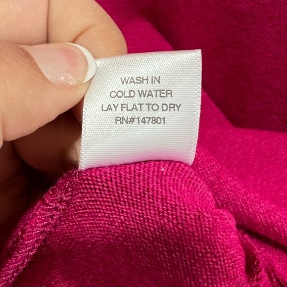 Southcott Threads The Stargazer Top - Raspberry in Women’s Size Small - Picture 8 of 15